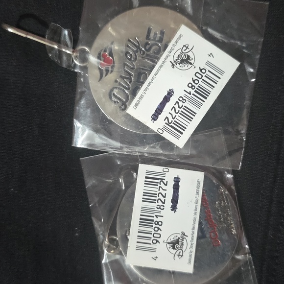 New Disney Cruise Line Mickey And Minnie Mouse Sailor Keychains Or Zipper Pulls - Picture 2 of 2